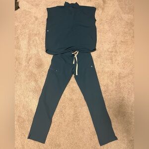 Figs Caribbean Rafaela Top and Yola Pant XS GUC